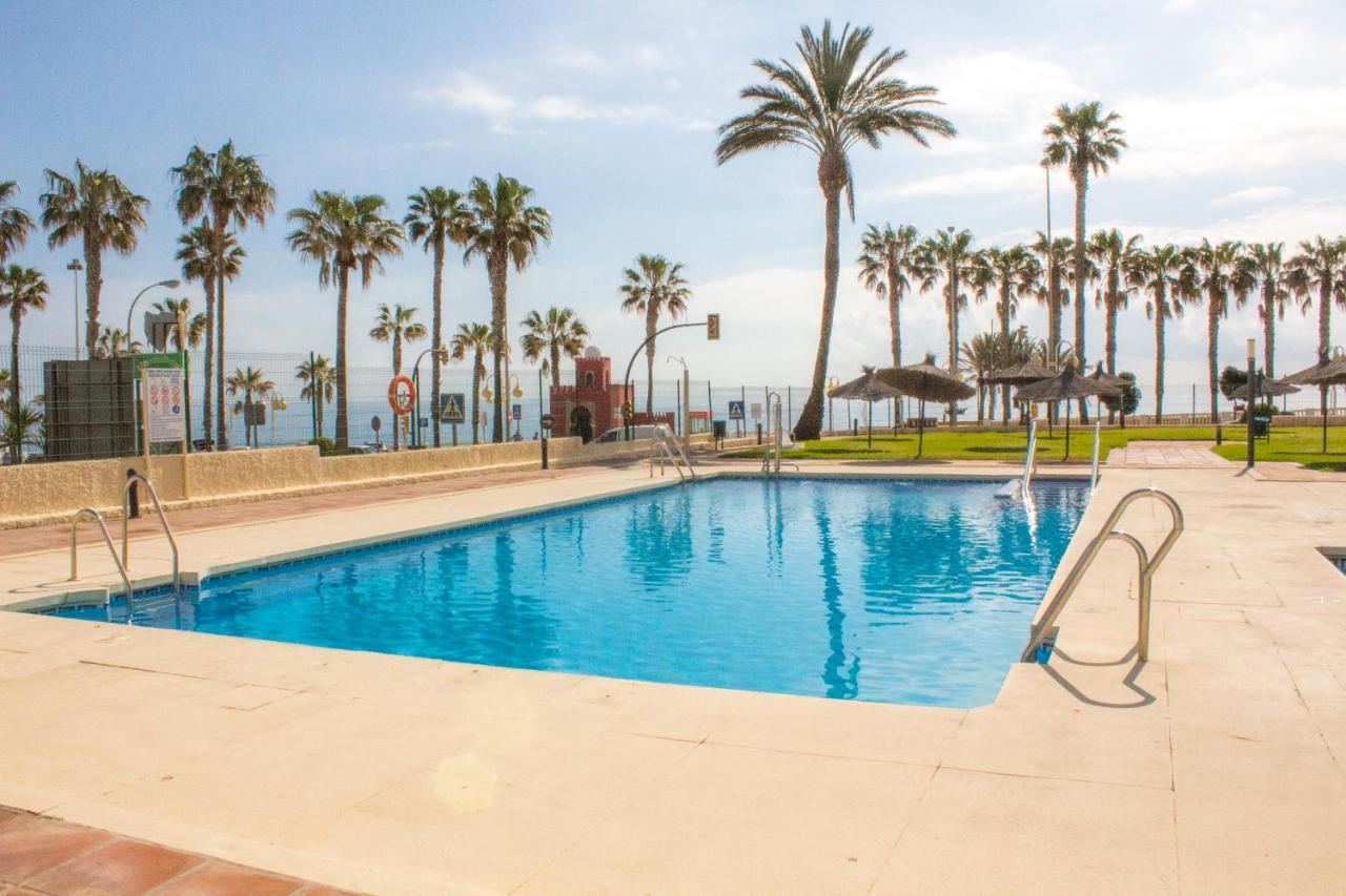 Aloha Playa Apartment With Ocean Views And Pools Benalmádena Dış mekan fotoğraf
