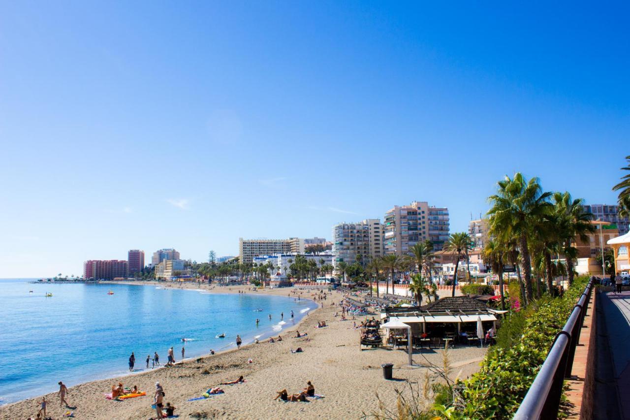 Aloha Playa Apartment With Ocean Views And Pools Benalmádena Dış mekan fotoğraf