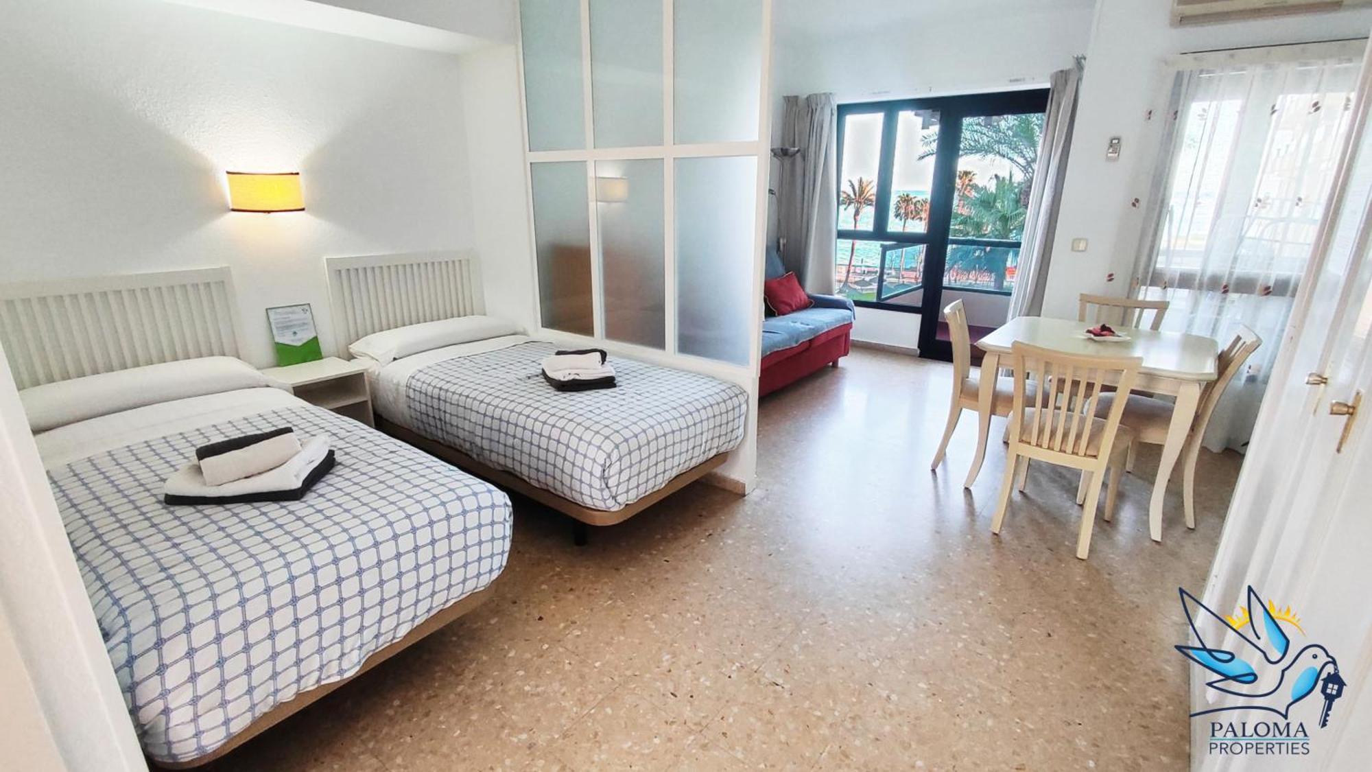 Aloha Playa Apartment With Ocean Views And Pools Benalmádena Dış mekan fotoğraf